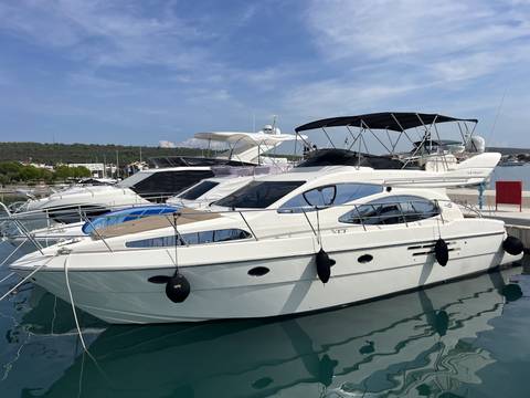 Azimut 46