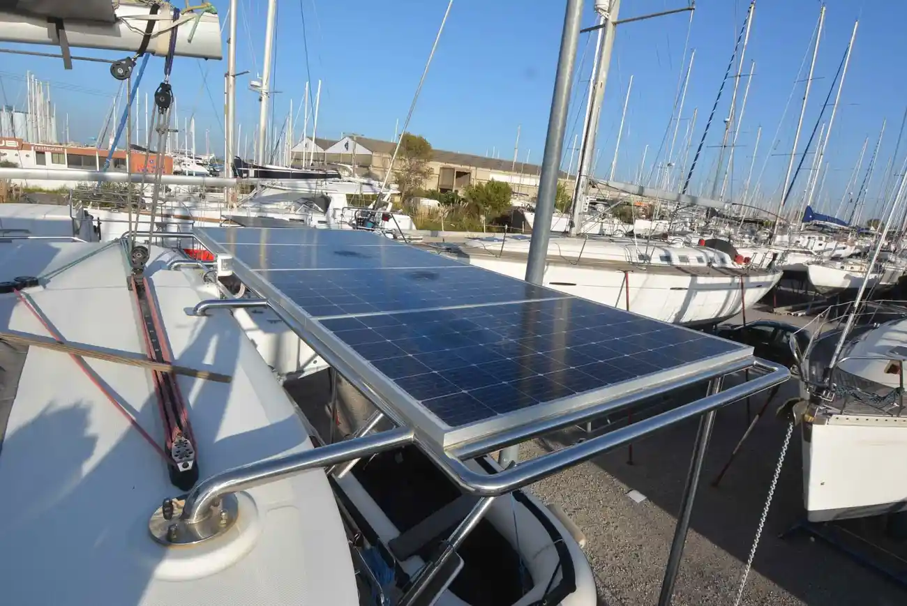 Thumbnail von Lagoon 400