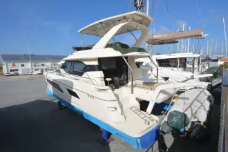 Thumbnail von Aquila 44 Yacht