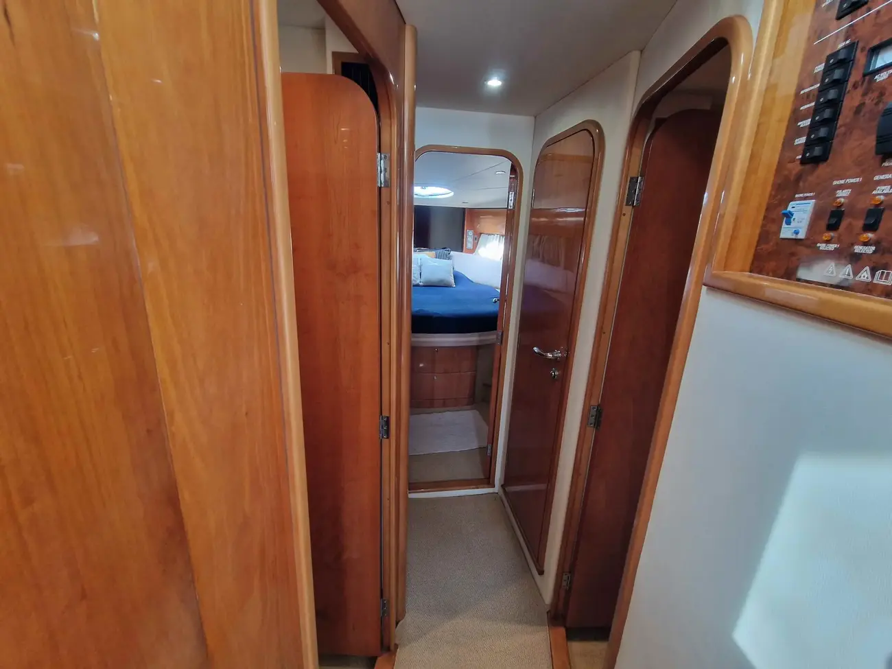 Thumbnail von Princess F45