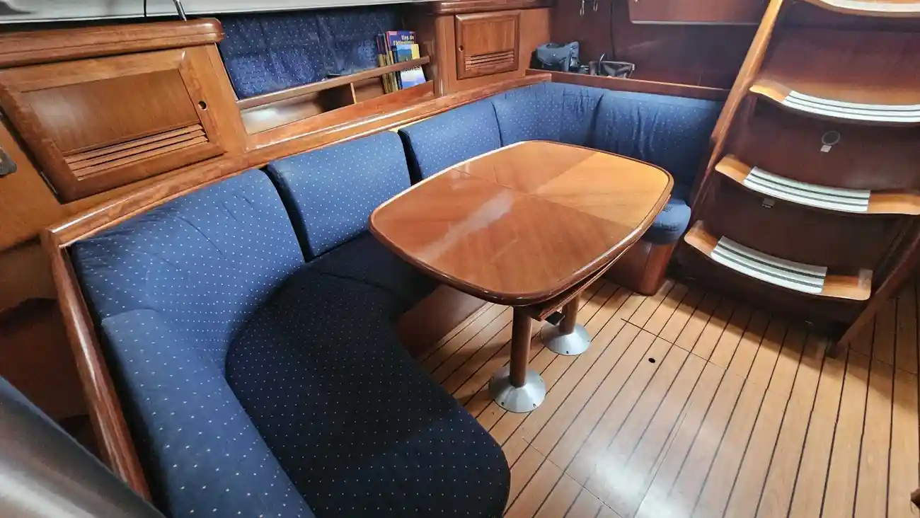 Thumbnail von Beneteau Oceanis 42 CC