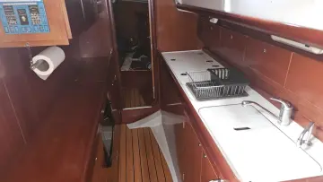 Thumbnail von Beneteau Oceanis 42 CC