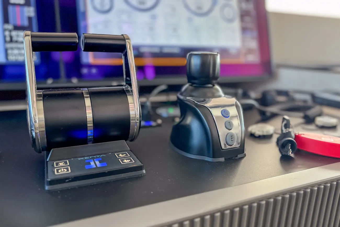 Thumbnail von Ferretti Yachts Infynito 80