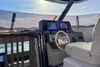 Thumbnail von Ferretti Yachts Infynito 80