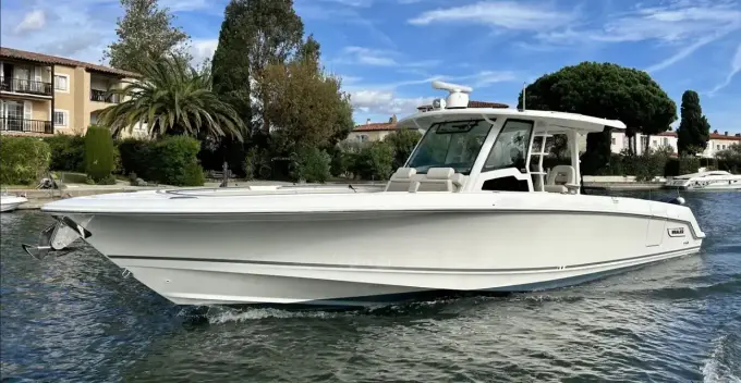 Boston Whaler 380 Outrage BOSTON WHALER