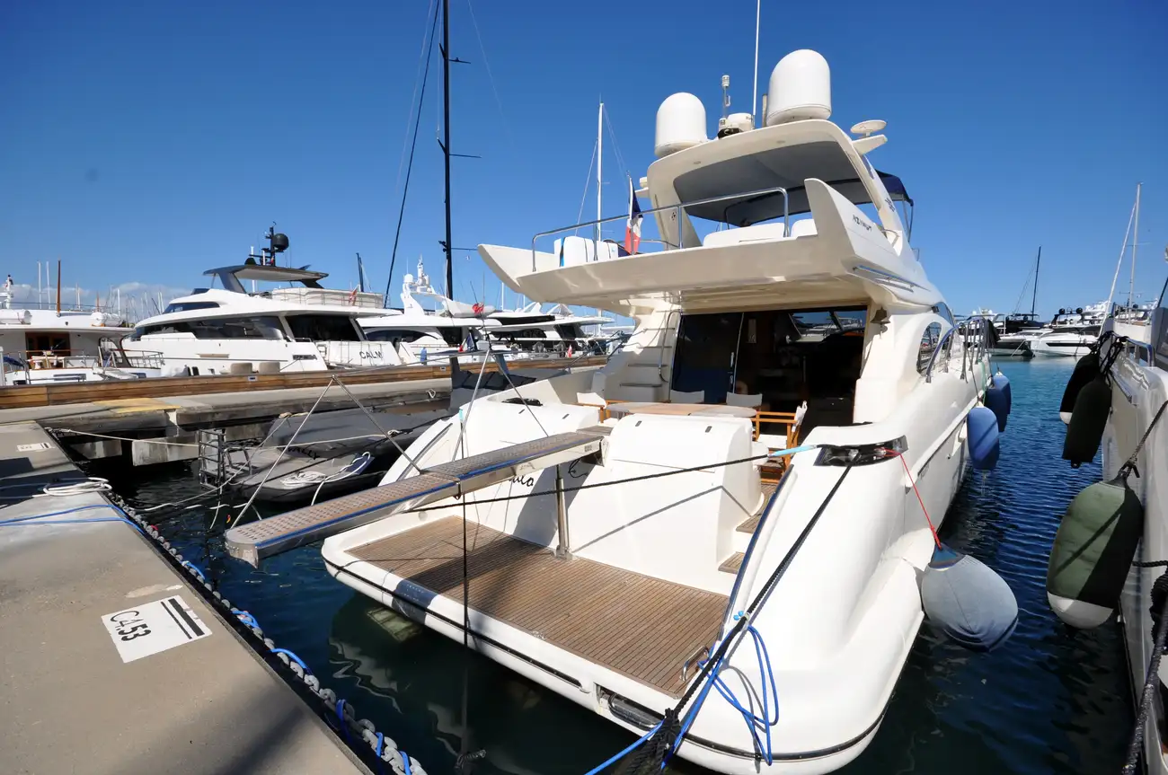 Thumbnail von Azimut 62 AZIMUT 62