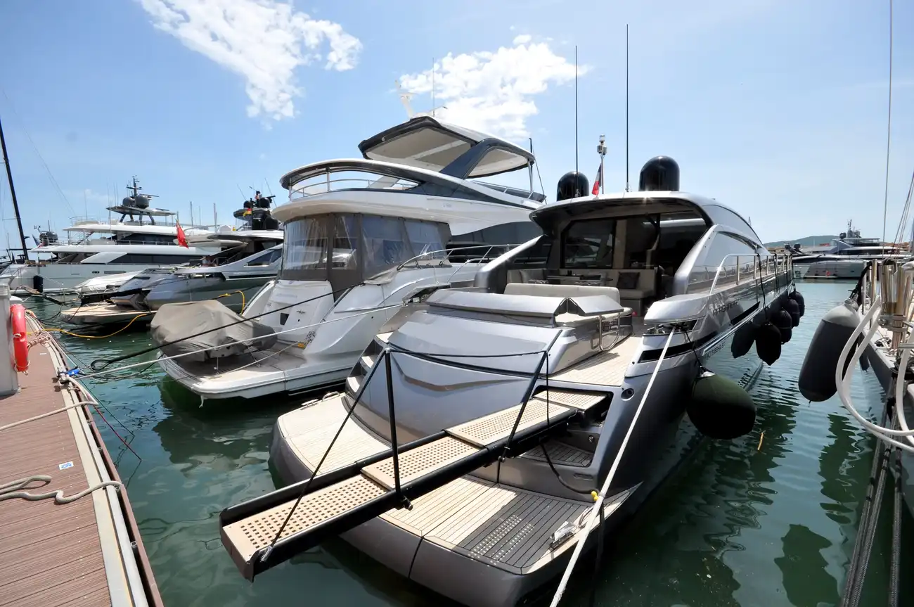 Thumbnail von Pershing 62 PERSHING 62