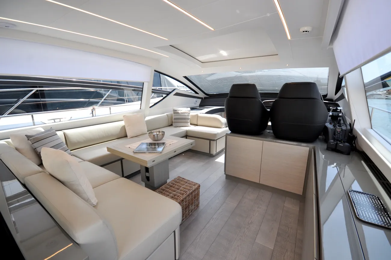 Thumbnail von Pershing 62 PERSHING 62