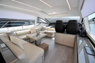 Thumbnail von Pershing 62 PERSHING 62