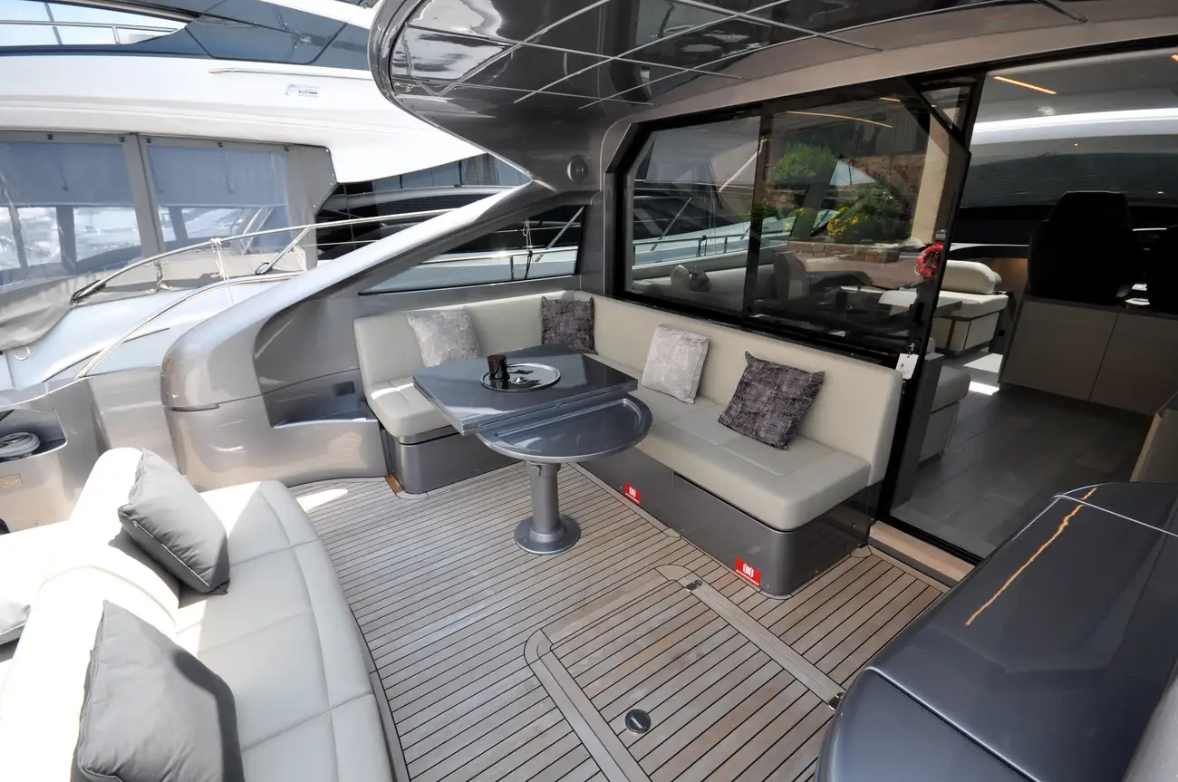 Thumbnail von Pershing 62 PERSHING 62