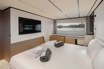 Thumbnail von Ferretti Yachts 720 FERRETTI YACHTS 720