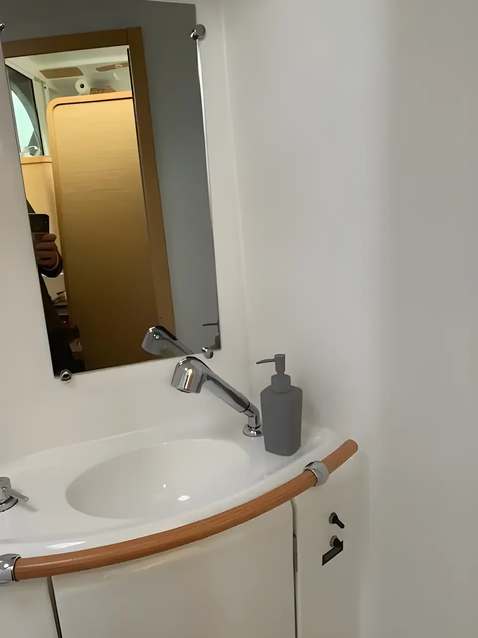 Thumbnail von Lagoon 380