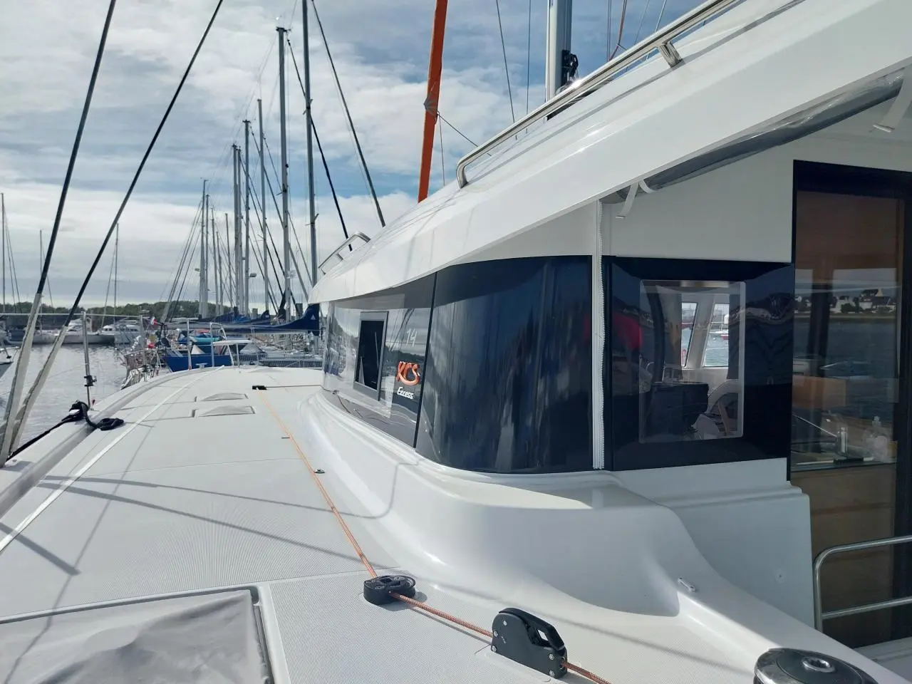 Thumbnail von Excess 14 La Aventurera