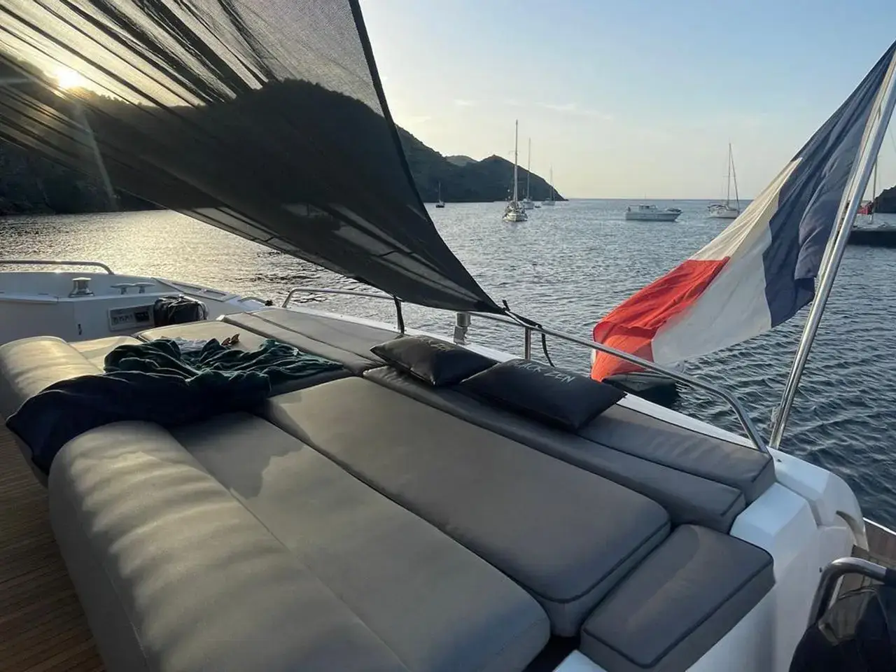 Thumbnail von Sunseeker Predator 82 BLACK ZEN