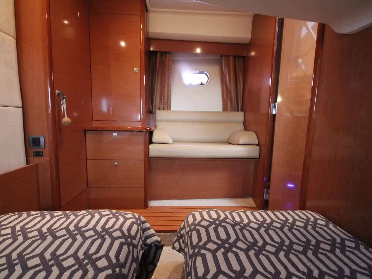 Thumbnail von Prestige 38 S ALOUETTE