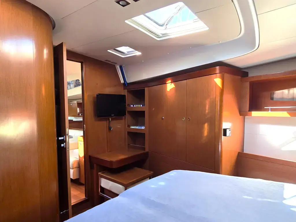 Thumbnail von Beneteau Oceanis 58