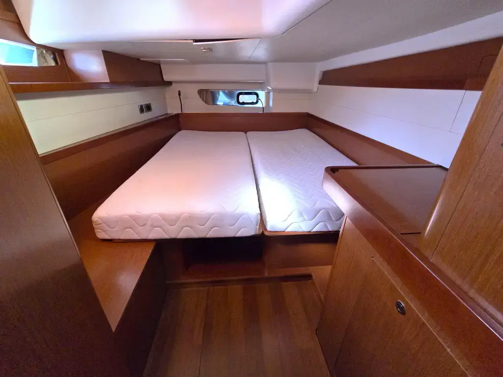 Thumbnail von Beneteau Oceanis 58