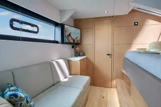 Thumbnail von Privilege Signature 580