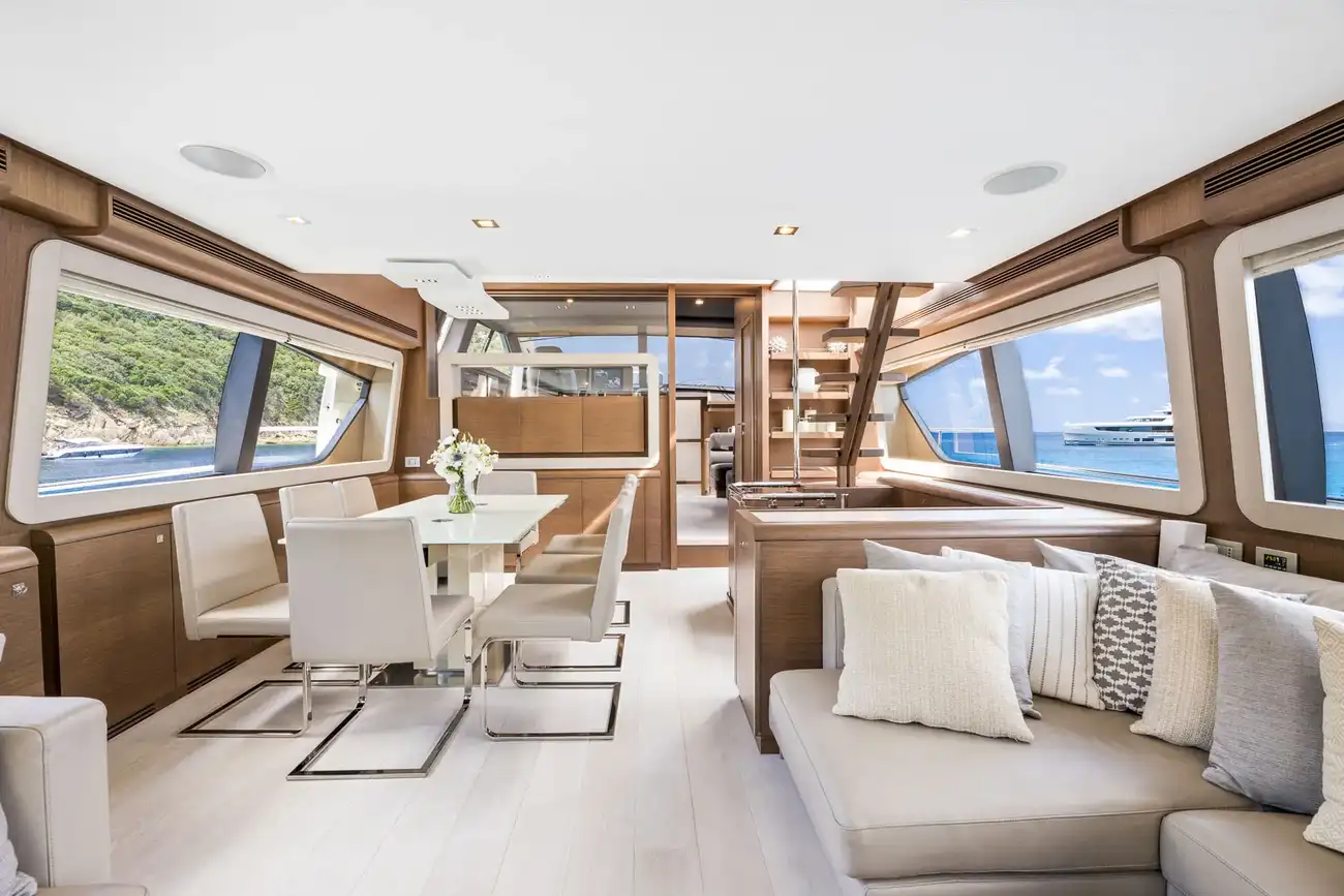 Thumbnail von Ferretti Yachts 800 FERRETTI YACHTS 800