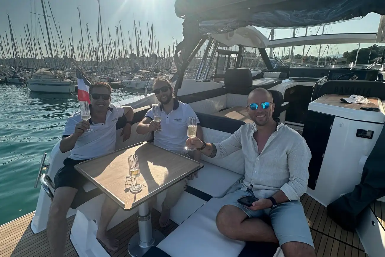 Thumbnail von Bavaria SR33 HT