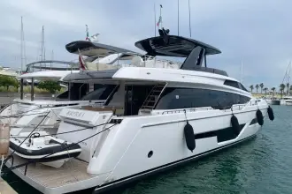 Thumbnail von Ferretti Yachts 780 Kayra I