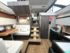 Thumbnail von Sealine F46 new listing