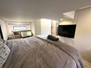 Thumbnail von Sealine F46 new listing