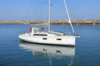 Thumbnail von Beneteau Oceanis 38.1 BLUE FOX