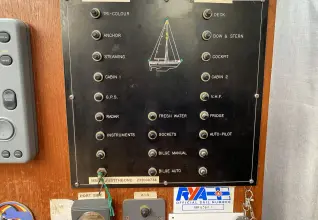 Thumbnail von Trident Marine Voyager 40 Just the One of Swansea