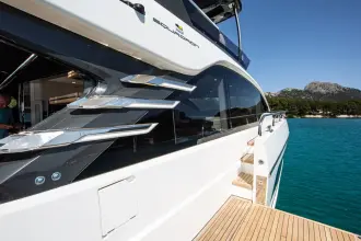 Thumbnail von Fairline Squadron 58