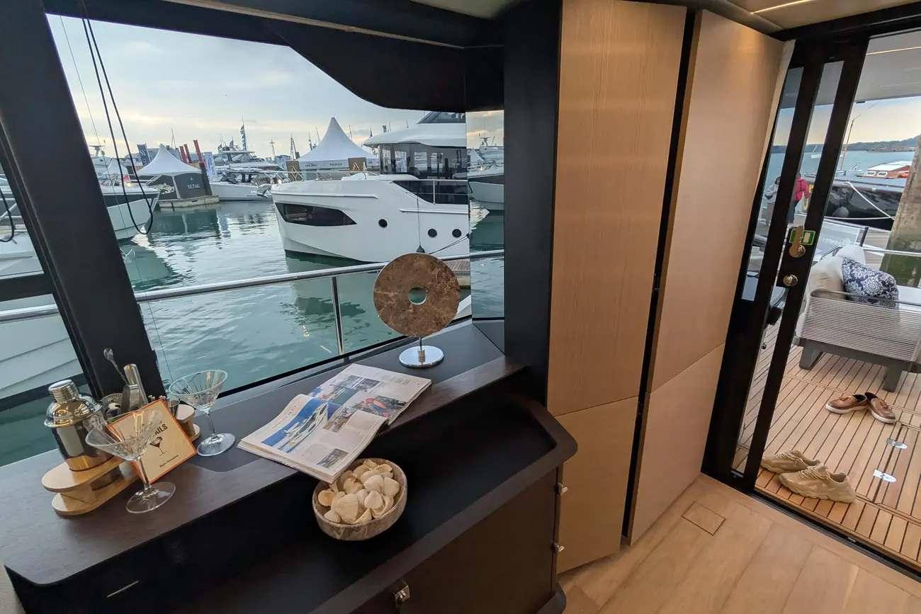 Thumbnail von Absolute 52 Fly