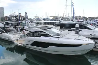 Thumbnail von Fairline Targa 40 MBY Motor Boat of the Year 2025