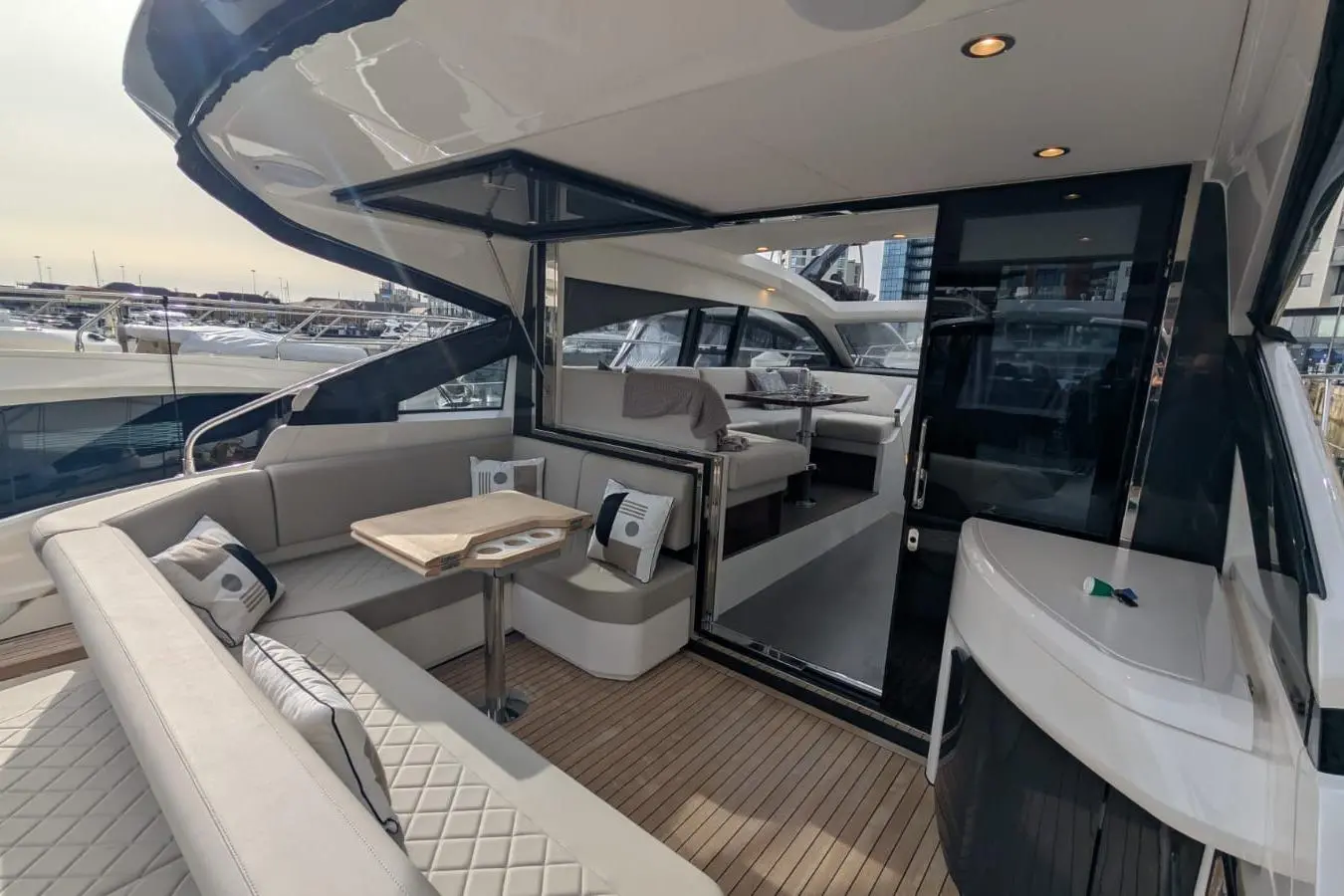 Thumbnail von Fairline Targa 45 GT Seakeeper Gyro