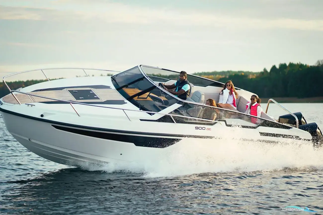 Flipper 900 DC Available to Order