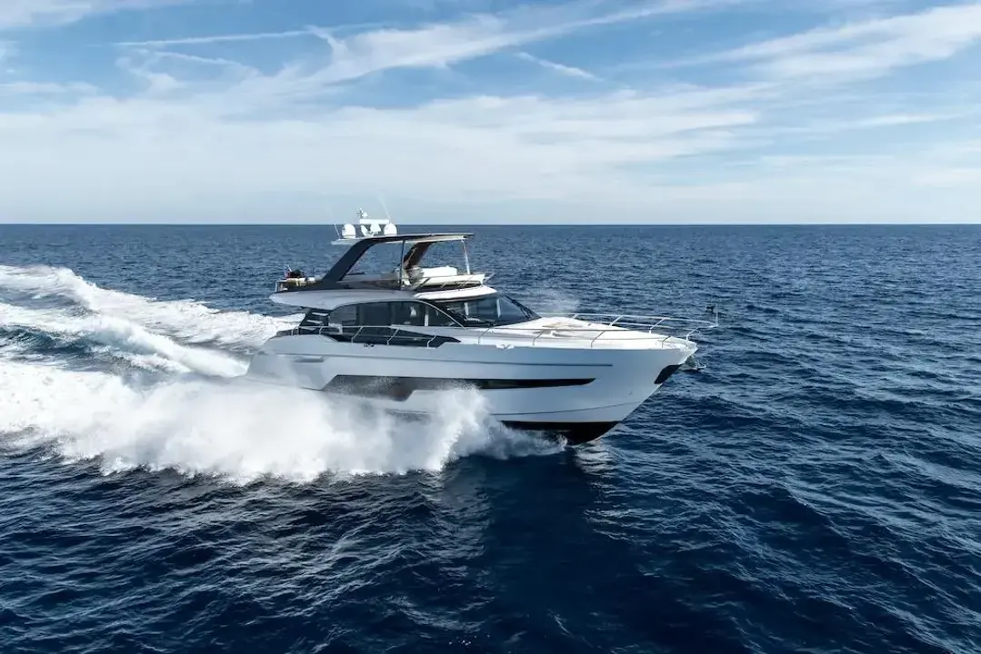 Fairline Squadron 68 Availble to Order