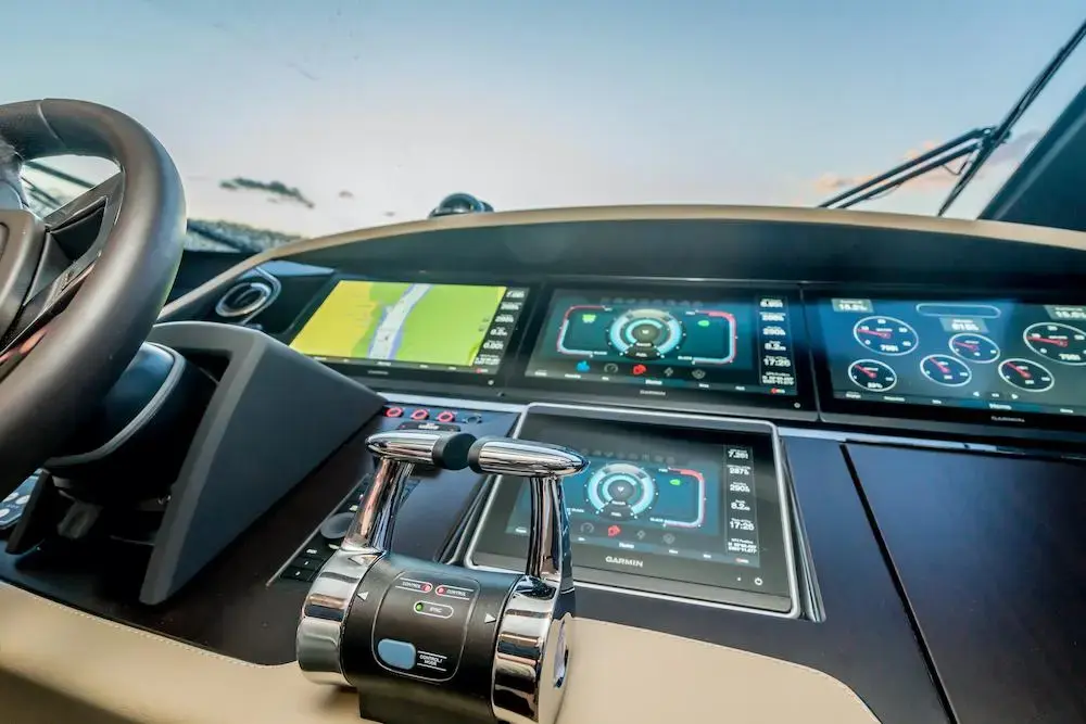 Thumbnail von Fairline Squadron 68 Availble to Order