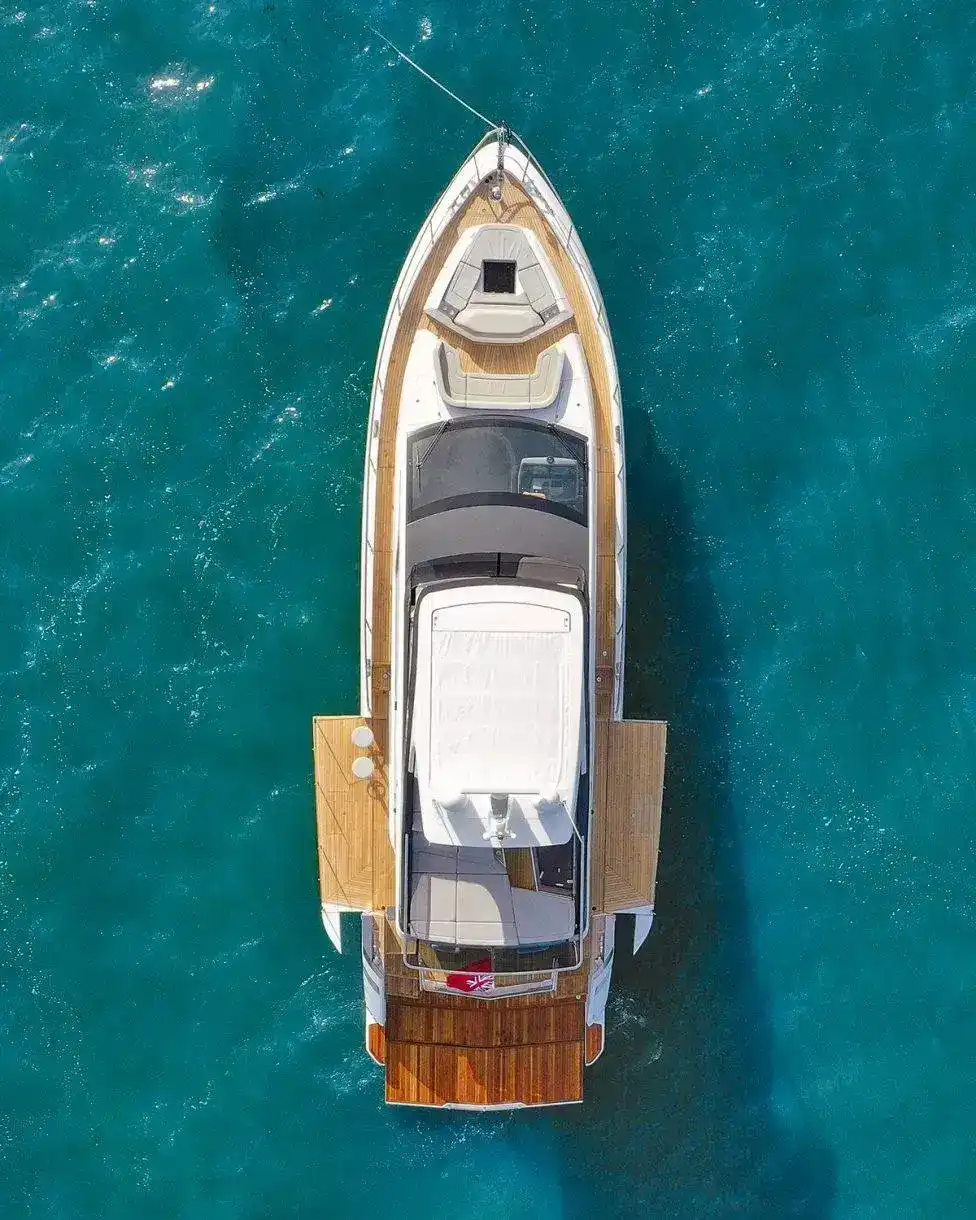 Thumbnail von Fairline Squadron 58 On Order