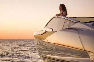 Thumbnail von Fairline F Line 33 Outboard New Cockpit Layout