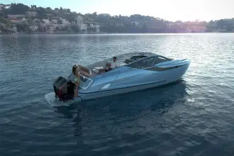 Thumbnail von Fairline F Line 33 Outboard New Cockpit Layout