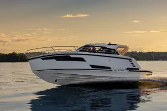 Thumbnail von Aquador 300 HT Availble to Order