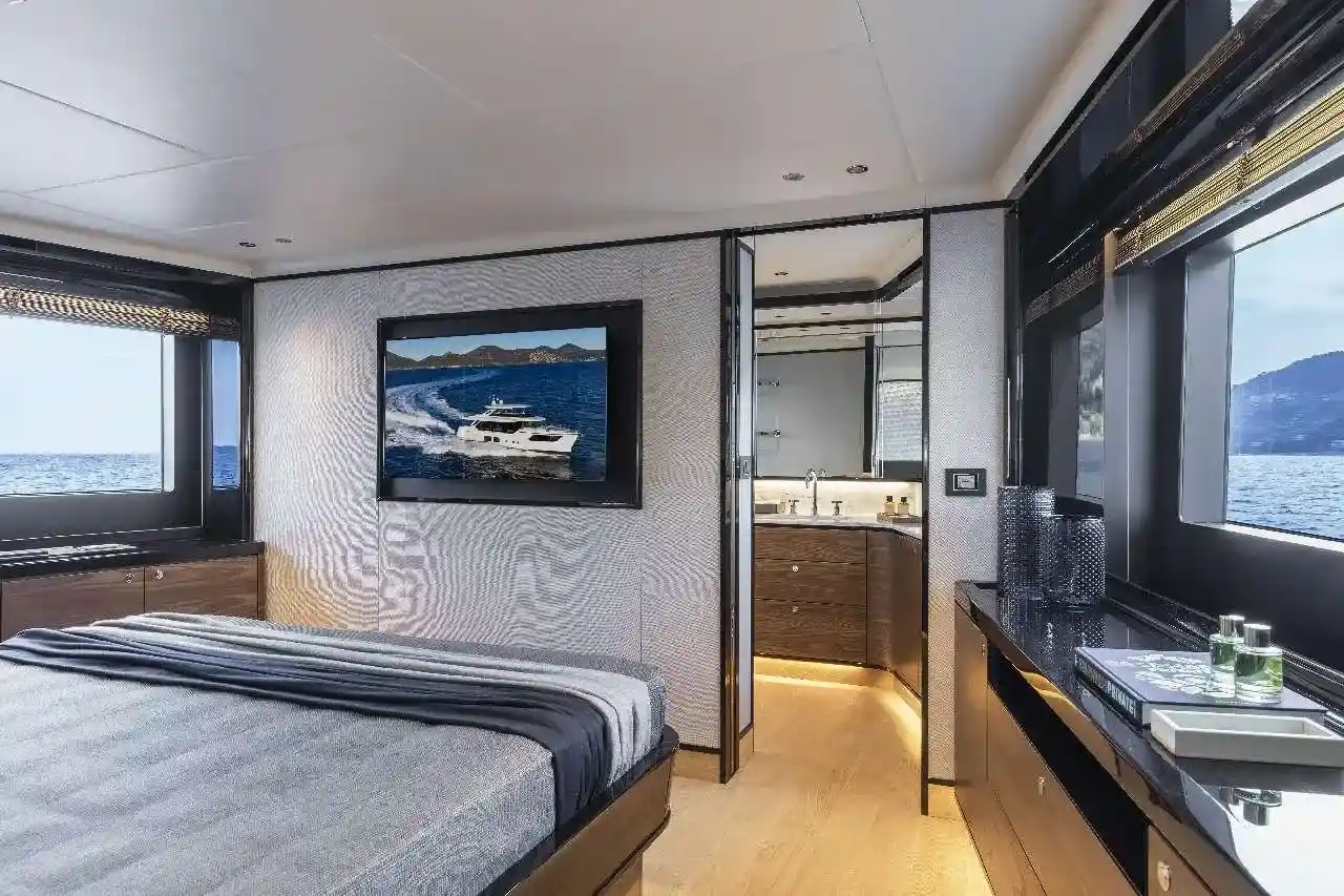 Thumbnail von Absolute Navetta 68