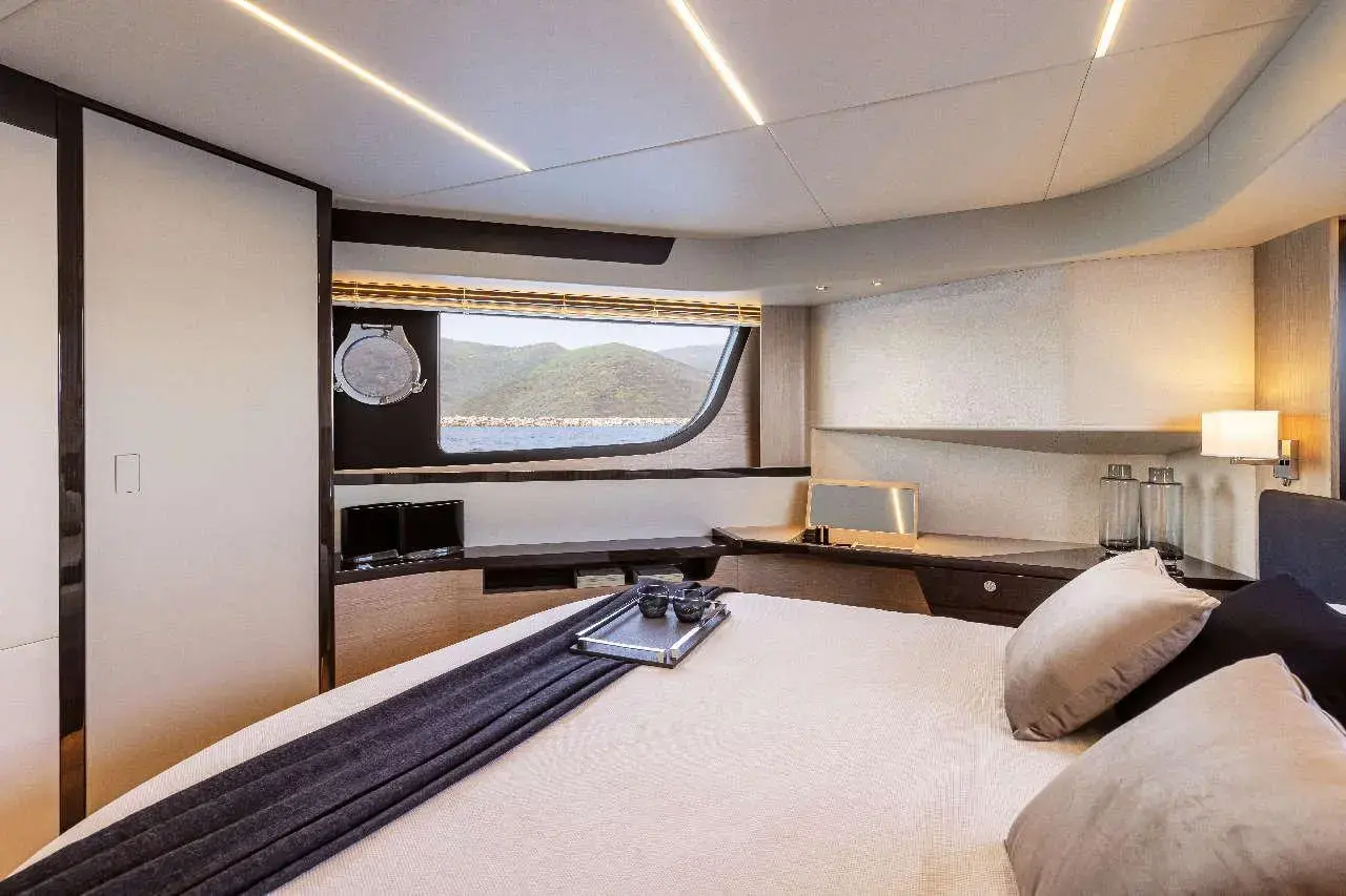 Thumbnail von Absolute 48 Coupe