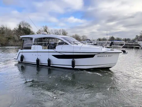 Sealine C330 VOLVO JOYSTICK CONTROL