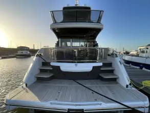 Thumbnail von Fairline Squadron 58