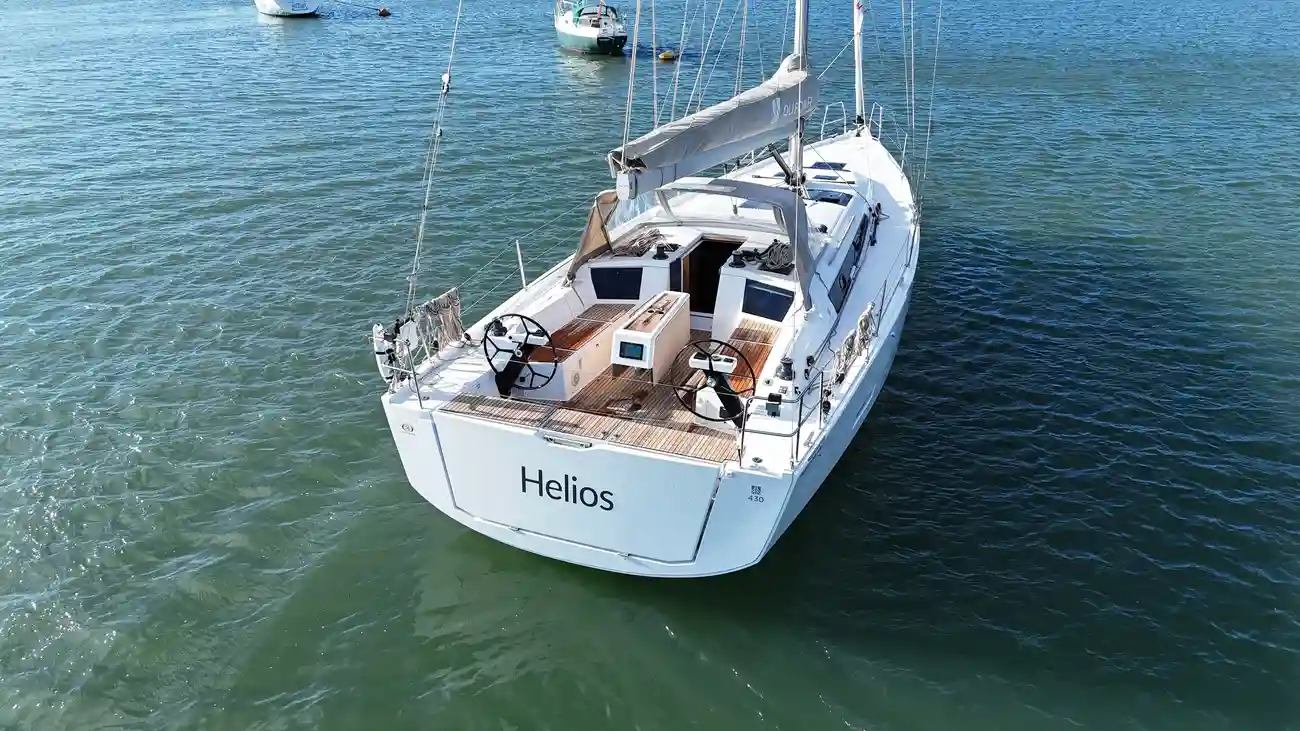 Thumbnail von Dufour 430 Grand Large Helios