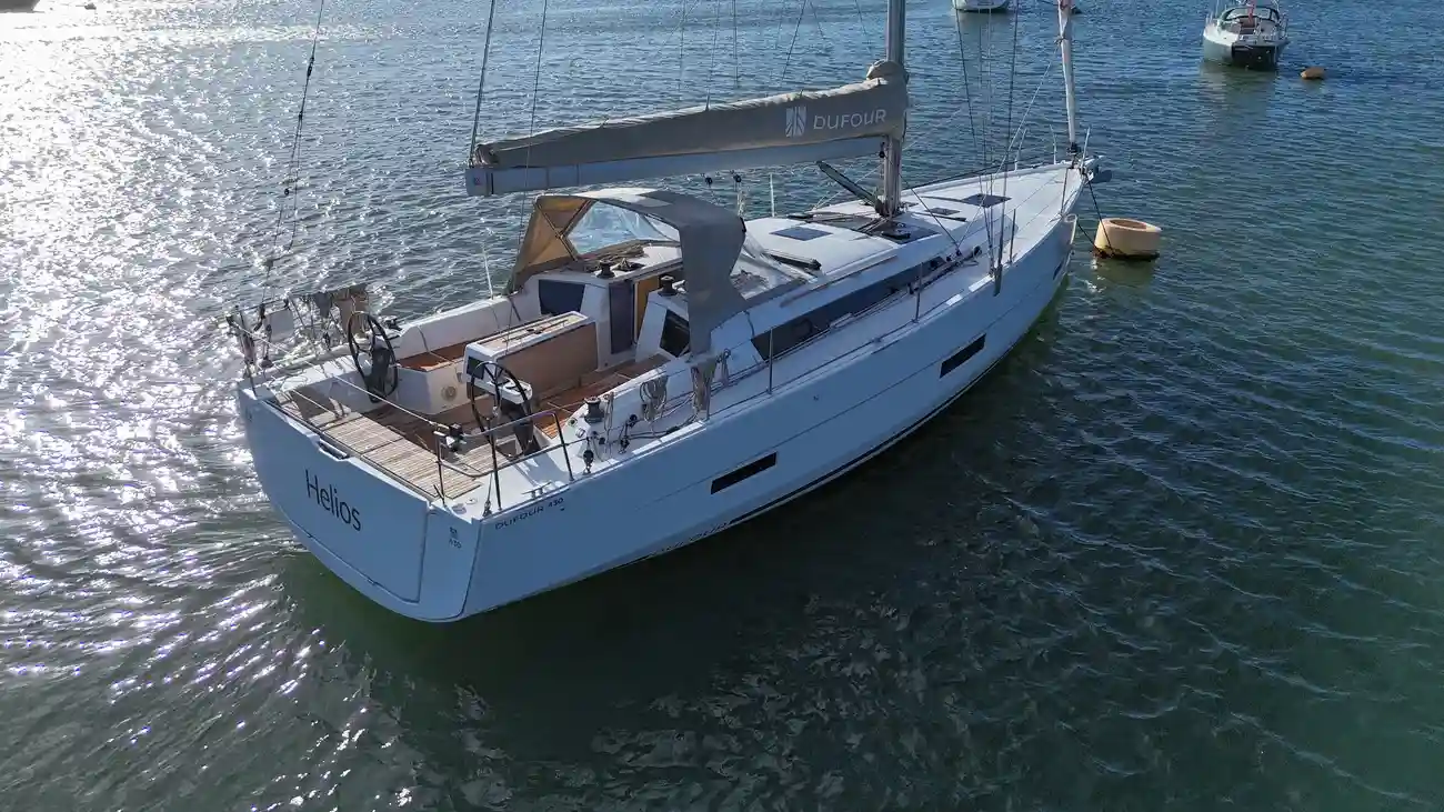 Thumbnail von Dufour 430 Grand Large Helios