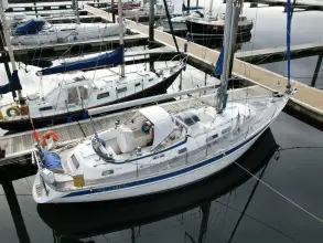 Thumbnail von Hallberg-Rassy 39 MK II Nutmeg of Rhu