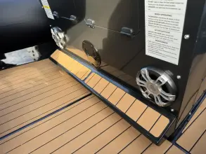 Thumbnail von Sealegs 7.5m Amphibious RIB