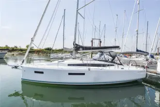 Thumbnail von Jeanneau Sun Odyssey 380