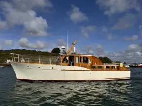 Thumbnail von Moody 43 Fred Parker 43' Fred Parker twin screw motor yacht